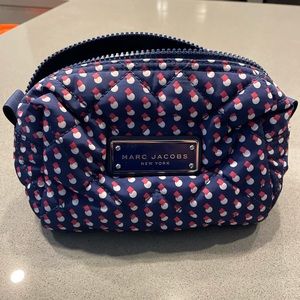 Marc jacobs makeup bag